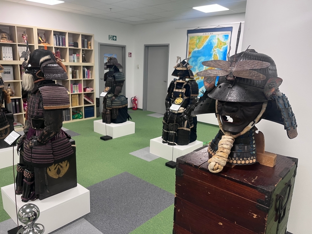 展覧会「侍の甲冑　秋津洲－トンボの国」オープニング（令和7年12月11日）