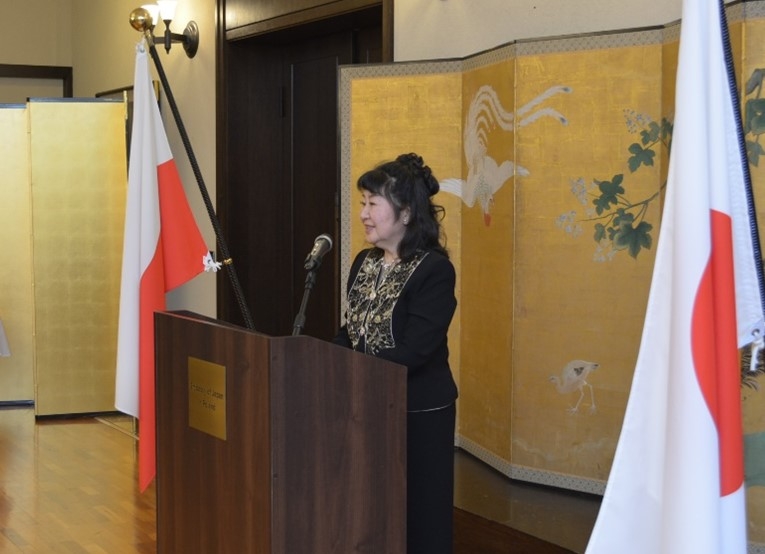 小林倫子氏に対する外務大臣表彰伝達式